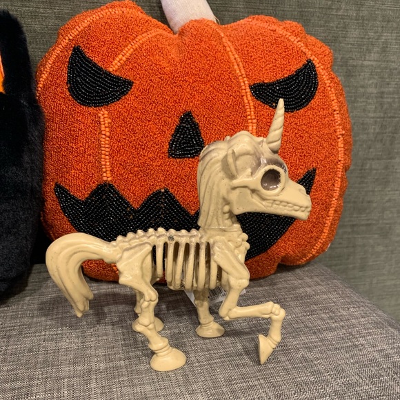 Halloween Unicorn Skeleton Bone Figure Decor ๐ฆ๐ - Picture 2 of 4